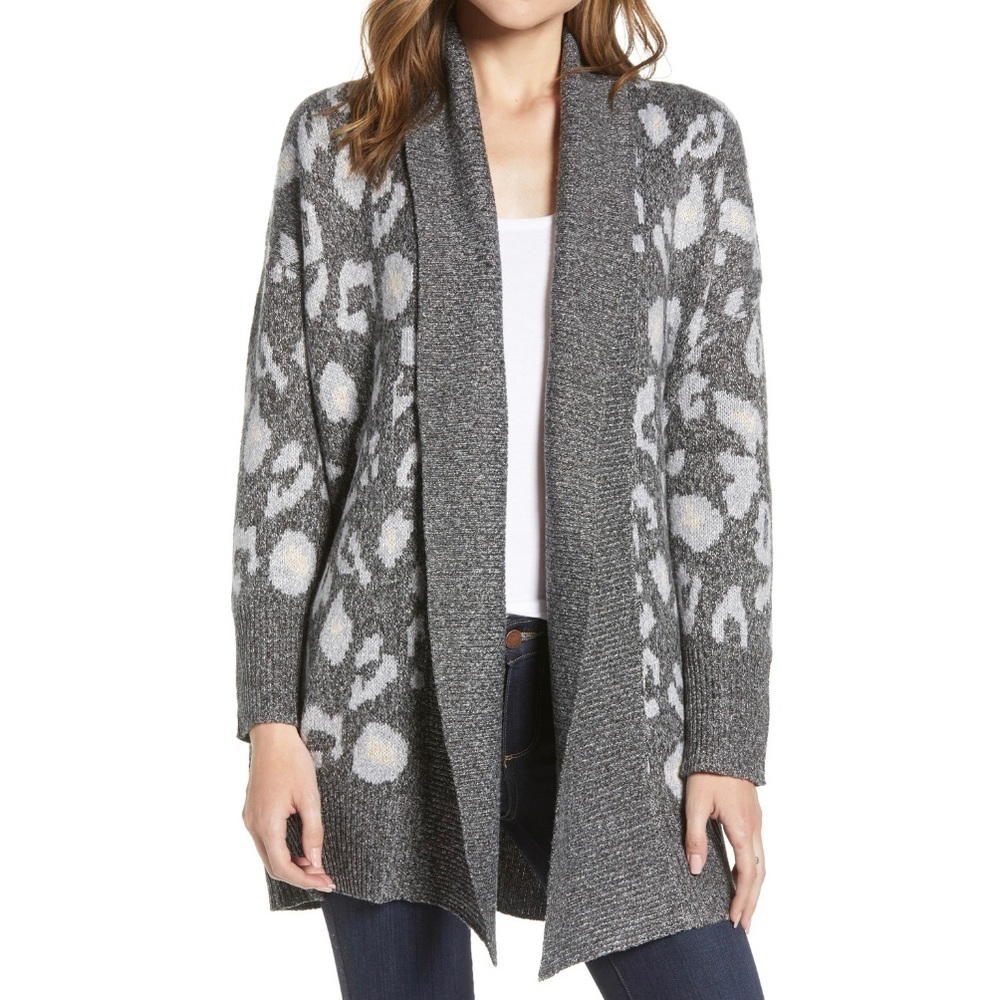 cupcakes & cashmere Gray Leopard-Print Open Cardigan